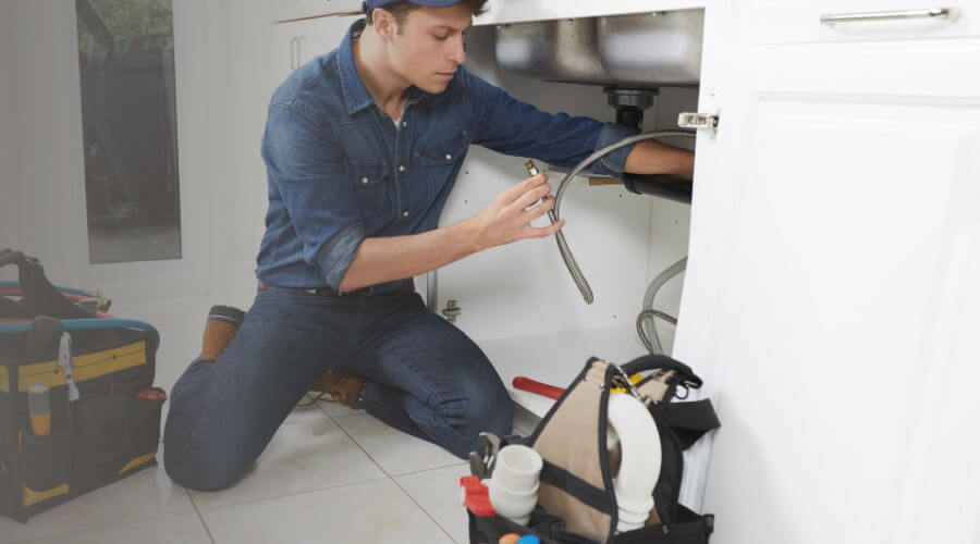 Local tankless water heater installation in Le Roy, IL